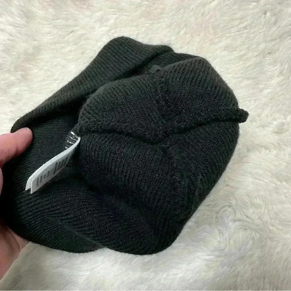 Lacoste Winter  Hat Blue Size Extra Small - Picture 16 of 16